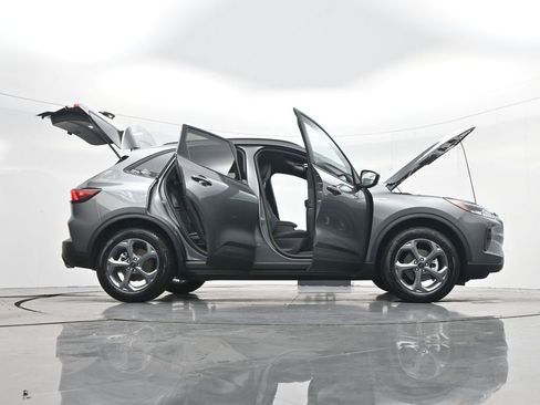 New 2026 Ford Escape ST-Line FWD image 48