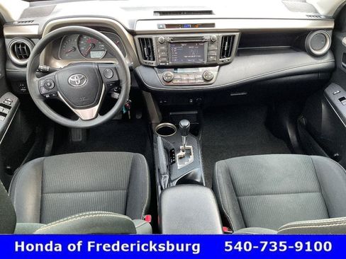 Used 2014 Toyota RAV4 XLE AWD/4WD image 40