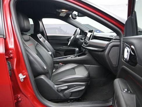 Used 2025 Jeep Compass Trailhawk AWD/4WD image 27