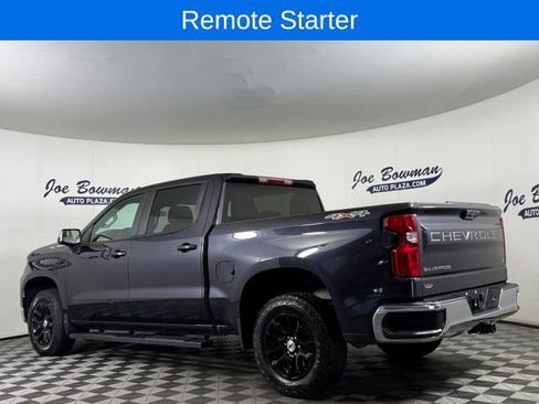 Used 2024 Chevrolet Silverado 1500 LT AWD/4WD image 9