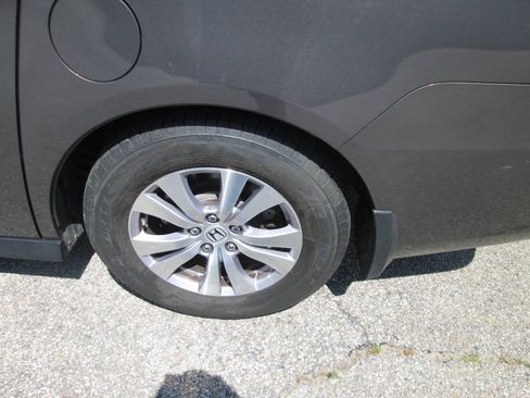Used 2016 Honda Odyssey EX-L image 11