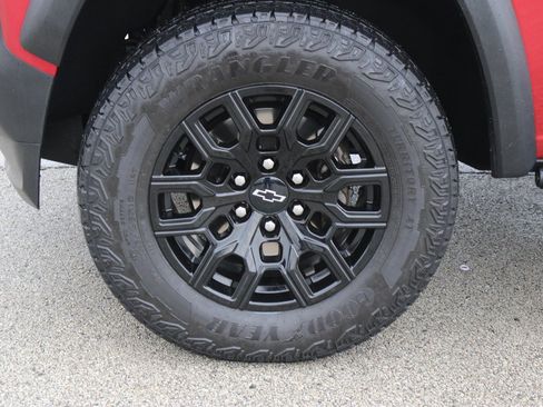 Used 2023 Chevrolet Colorado Trail Boss w/ Advanced Trailering Package image 24