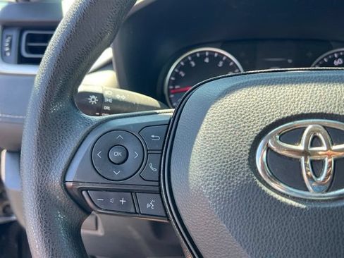 Used 2020 Toyota RAV4 LE w/ All Weather Liner Package AWD/4WD image 18
