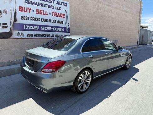 Used 2018 Mercedes-Benz C 300 Sedan image 4