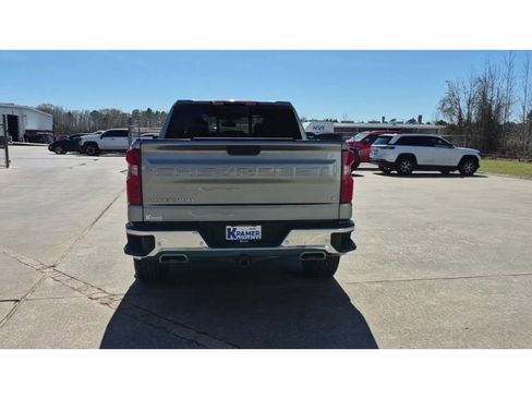 Used 2024 Chevrolet Silverado 1500 LT image 7