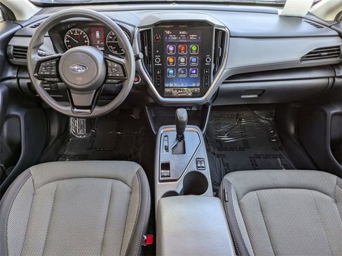 Used 2024 Subaru Crosstrek 2.0i Premium image 24