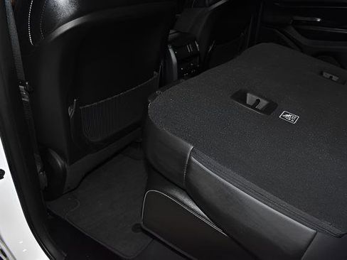 Certified 2023 Jeep Grand Cherokee Altitude AWD/4WD image 31