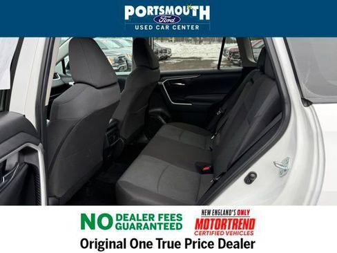 Used 2024 Toyota RAV4 XLE image 6