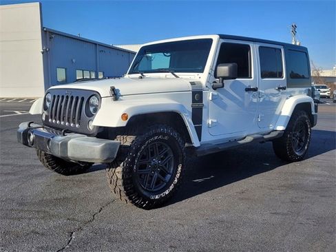 Used 2017 Jeep Wrangler Unlimited Sport image 7
