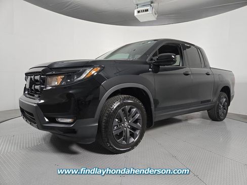 Certified 2025 Honda Ridgeline Sport image 2