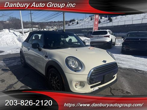 Used 2017 MINI Cooper Convertible image 8
