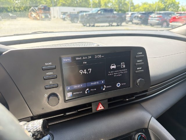 Used 2025 Hyundai Elantra Sport FWD image 23