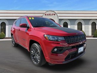 Certified 2022 Jeep Compass Limited image 1