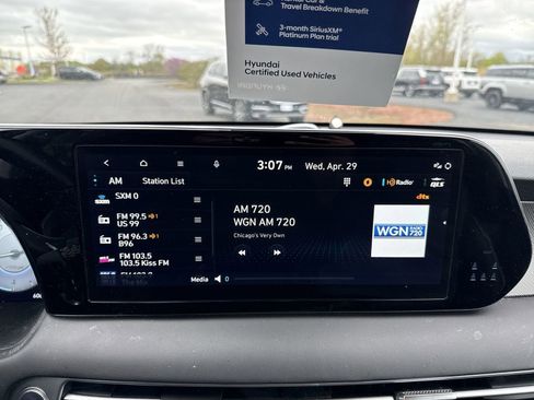 Used 2024 Hyundai Palisade SEL w/ Premium Package FWD image 18