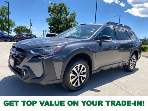 Used 2024 Subaru Outback Premium AWD/4WD image 1