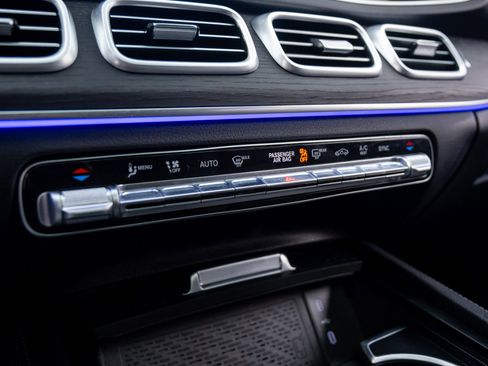 Used 2025 Mercedes-Benz GLE 350 4MATIC image 22