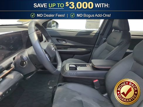 Used 2023 Nissan Ariya FWD image 14