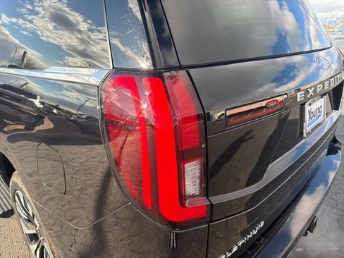 Used 2025 Ford Expedition Platinum w/ Driver's Package image 25