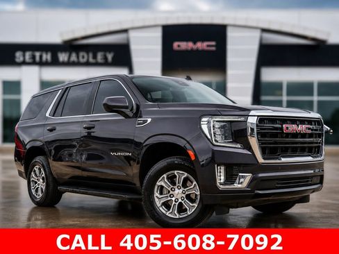 Certified 2024 GMC Yukon SLE AWD/4WD image 1