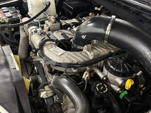Used 2018 Nissan Titan PRO-4X w/ Pro-4x Convenience Package AWD/4WD image 91