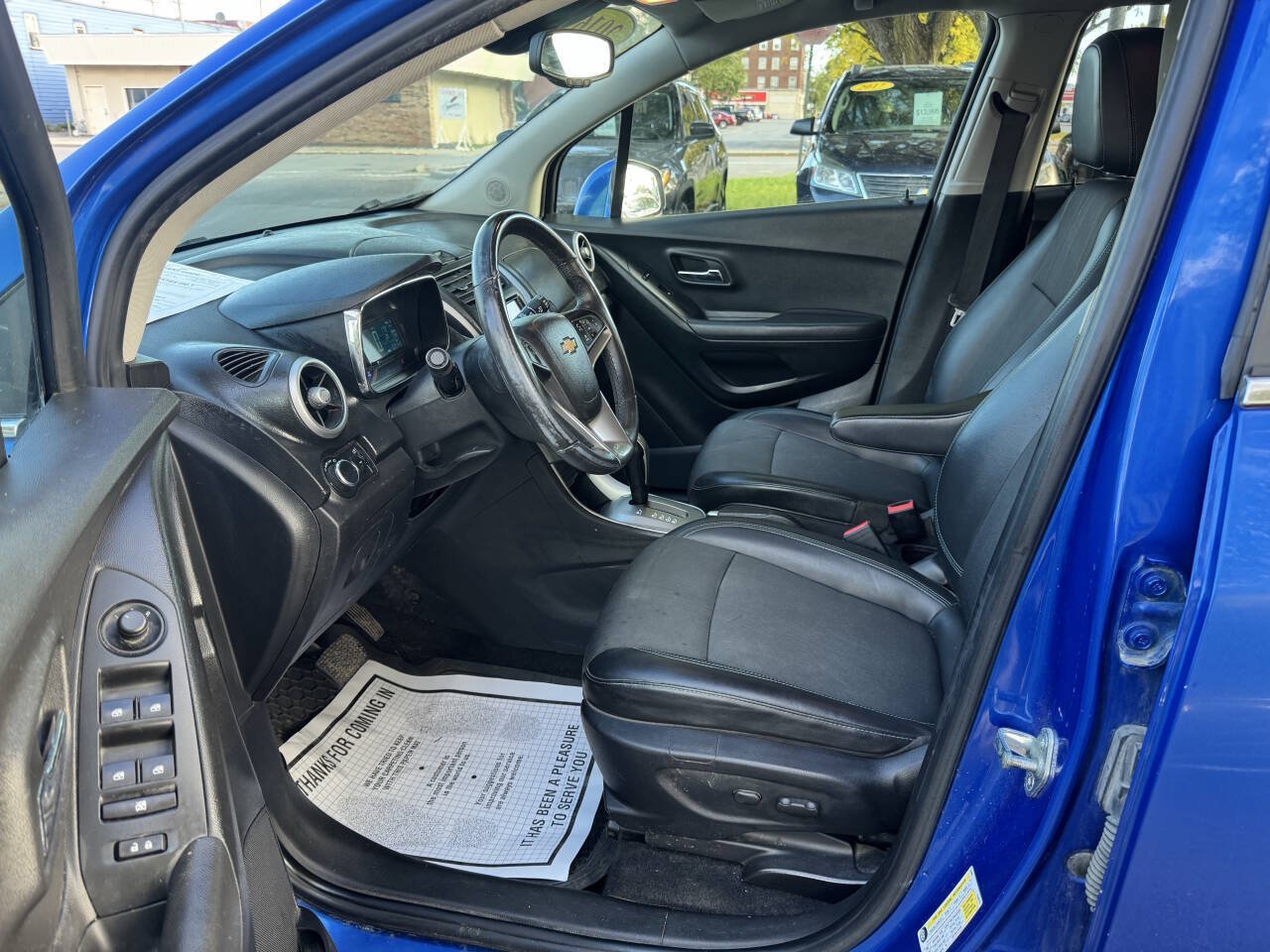 Used 2016 Chevrolet Trax LT w/ LT Convenience Package AWD/4WD image 8