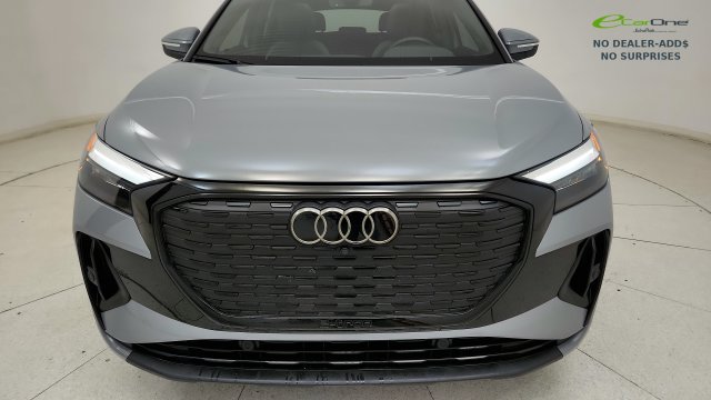Used 2024 Audi Q4 e-tron Premium Plus w/ Premium Plus AWD/4WD image 25