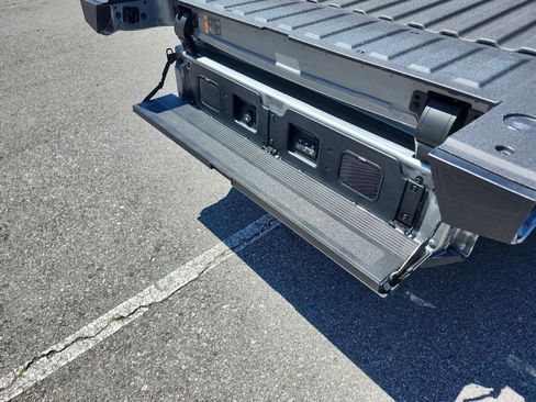 Used 2025 GMC Sierra 1500 AT4X AWD/4WD image 13