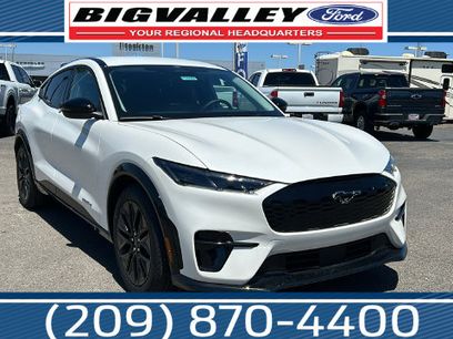 New 2026 Ford Mustang Mach-E Premium w/ Sport Appearance Package