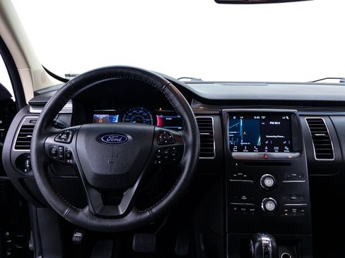 Used 2019 Ford Flex SEL w/ Equipment Group 202A FWD image 6