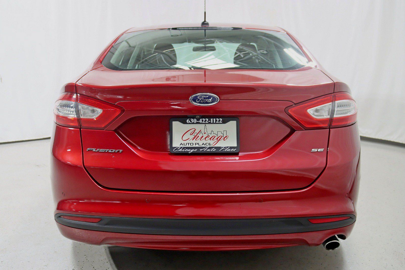 Used 2016 Ford Fusion SE FWD image 13