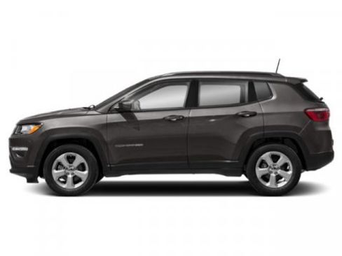 Used 2018 Jeep Compass Latitude w/ Popular Equipment Group AWD/4WD image 6