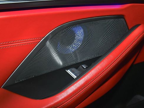 Used 2024 BMW M850i xDrive Coupe image 41