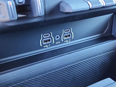 New 2026 RAM 2500 Big Horn AWD/4WD image 22