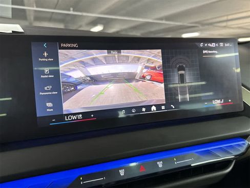 Used 2025 BMW X3 xDrive30i w/ Convenience Package image 19