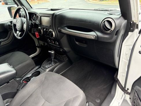 Used 2016 Jeep Wrangler Sport w/ Quick Order Package 24S image 35