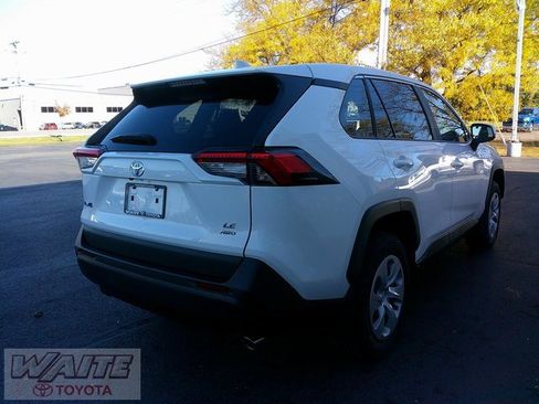 New 2025 Toyota RAV4 LE image 2