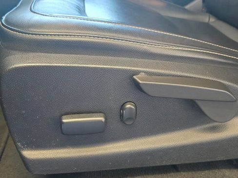 Used 2022 Chevrolet Colorado Z71 image 10