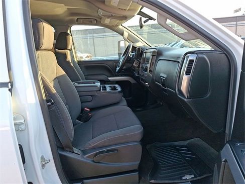 Used 2018 Chevrolet Silverado 2500 LT w/ All Star Edition image 24