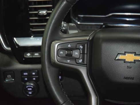 Used 2024 Chevrolet Silverado 1500 High Country w/ High Country Premium Package AWD/4WD image 37