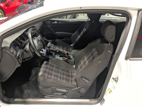 Used 2016 Volkswagen GTI S FWD image 20
