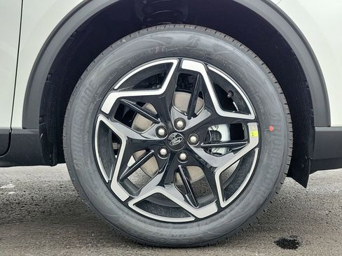 New 2026 Ford Escape Platinum w/ Premium Technology Package image 9