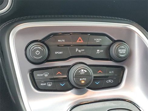 Used 2019 Dodge Challenger R/T w/ Driver Convenience Group image 25
