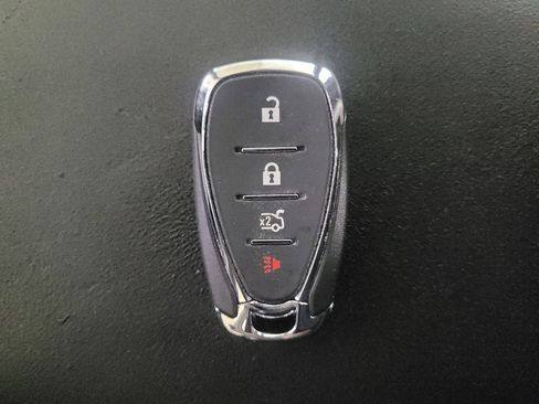 Used 2017 Chevrolet Malibu LS image 32