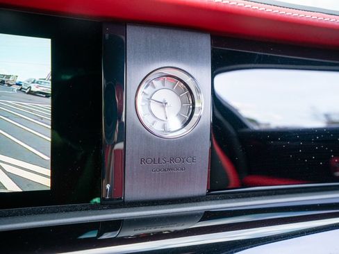 Used 2023 Rolls-Royce Ghost AWD/4WD image 43