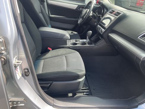 Used 2016 Subaru Outback 2.5i Premium AWD/4WD image 13