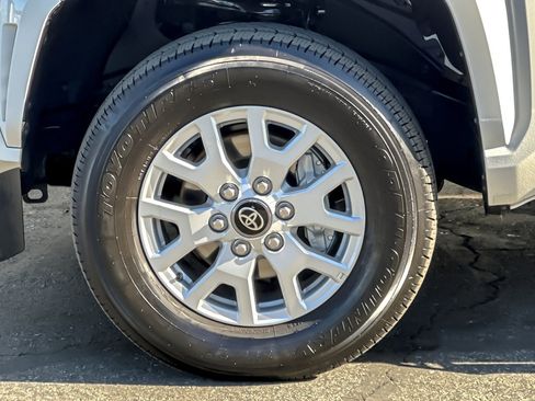 Certified 2025 Toyota Tacoma SR5 image 24