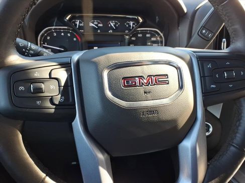 Used 2021 GMC Sierra 1500 SLT image 25