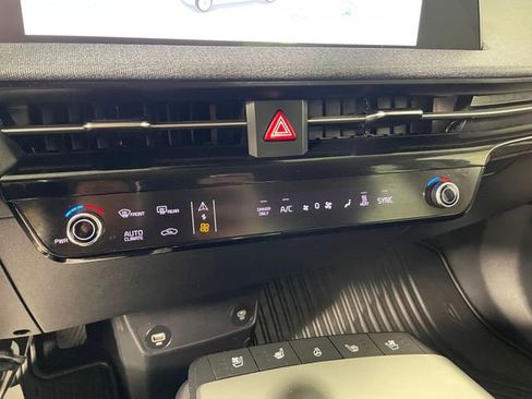 Certified 2023 Kia EV6 Wind w/ Wind Technology Package image 8