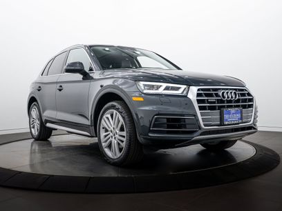 Used 2018 Audi Q5 Premium Plus w/ Premium Plus Package