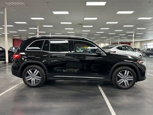 Used 2023 Mercedes-Benz EQB 250+ image 8